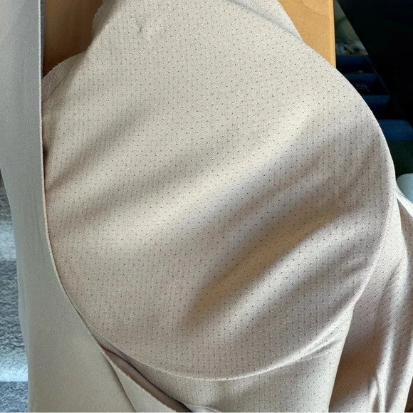 Knix Tan Luxe Lift Shapewear Tank Top - Picture 3 of 5